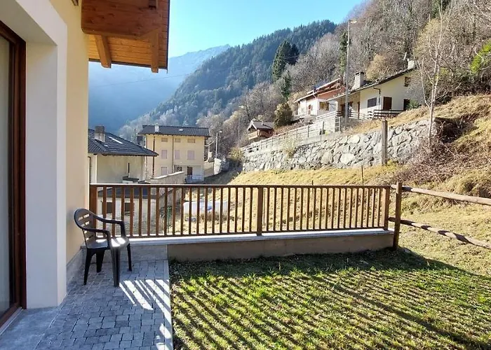 Della Luna Hotel Ronco Canavese
