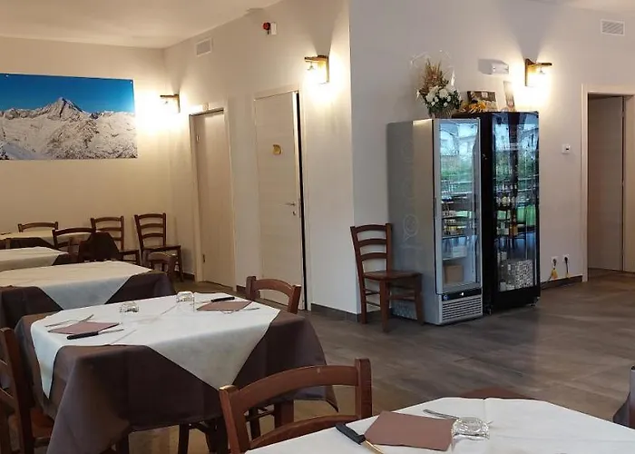 Della Luna Hotel Ronco Canavese